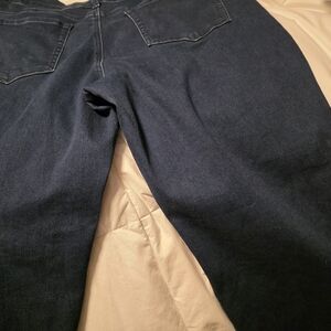 DG2 Virtual Stretch Angle Pocket Trouser Jean 16p